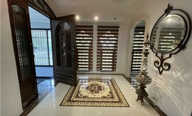 SE VENDE CASA EN CERRO AZUL