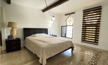 SE VENDE CASA EN CERRO AZUL