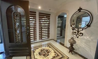 SE VENDE CASA EN CERRO AZUL