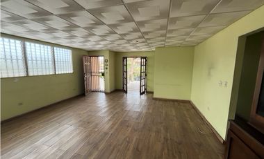 SE VENDEN DOS CASAS EN BETANIA