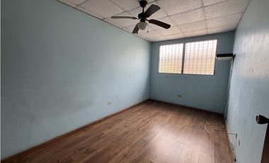 SE VENDEN DOS CASAS EN BETANIA
