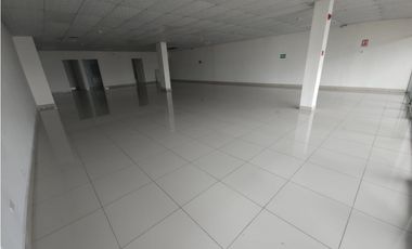 ALQUILER DE LOCALES COMERCIALES EN VA CENTENARIO T5 LGAC1-0625