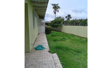 Casa en venta  Urbanización Chanis, Parque Lefevre