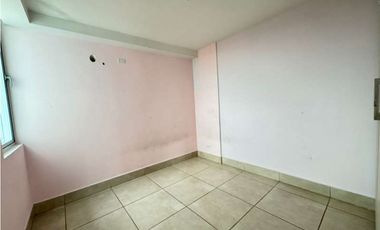 VENTA DE APARTAMENTO EN BETANIA PH SKY POINT