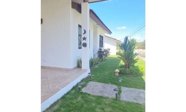 Se vende casa en el Higo de San Carlos