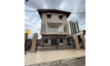 Venta de casa en Residencial Las Mercedes, Betania