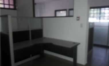 Alquilo casa comercial banco rest