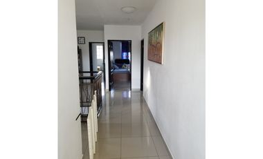 Se Vende Casa en Villa Valencia, Costa Sur