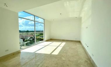 Venta de Apartamento en Santa María Golf & Country Club