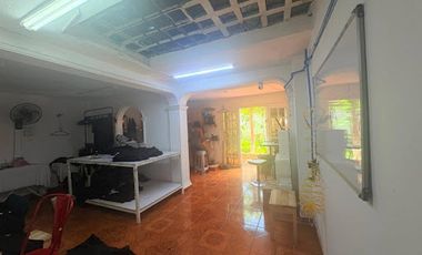 VENTA de CASA COMERCIAL en JAMUNDI