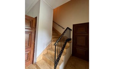 VENTA MANSIÓN EN ALTOS DEL GOLF
