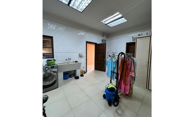 VENTA MANSIÓN EN ALTOS DEL GOLF