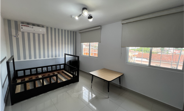 SE VENDE CASA EN EL DORAL (Urbanización El Bosque)