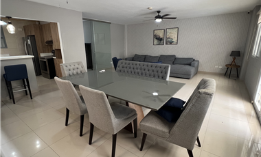 SE VENDE CASA EN EL DORAL (Urbanización El Bosque)