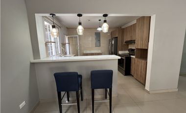 SE VENDE CASA EN EL DORAL (Urbanización El Bosque)
