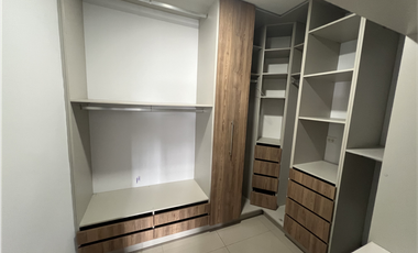 SE VENDE CASA EN EL DORAL (Urbanización El Bosque)