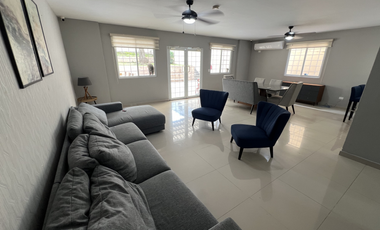 SE VENDE CASA EN EL DORAL (Urbanización El Bosque)