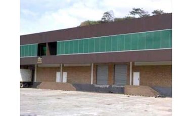 Venta de Bodega en Milla 8