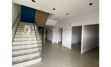 Venta de Bodega en Milla 8