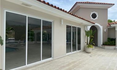 VENTA CASA URB. COSTA BAY, COSTA DEL ESTE
