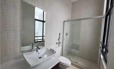 VENTA DE PENTHOUSE APARTAMENTO EN DOS MARES OPORTUNIDAD