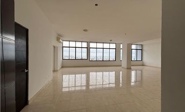 VENTA DE PENTHOUSE APARTAMENTO EN DOS MARES OPORTUNIDAD