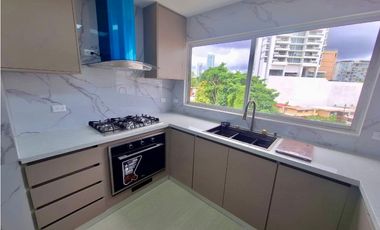 SE ALQUILA APARTAMENTO AMOBLADO PH COCO DEL MAR