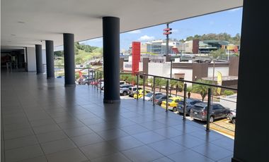 Alquiler de Local Comercial en Centennial Plaza