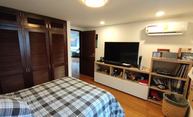 Se alquila apartamento full amoblado en Casco Viejo