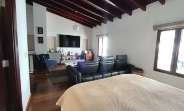 Se alquila apartamento full amoblado en Casco Viejo