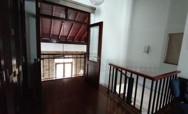Se alquila apartamento full amoblado en Casco Viejo
