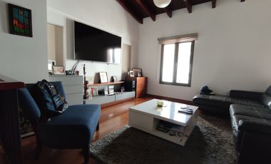 Se alquila apartamento full amoblado en Casco Viejo