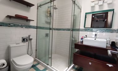 Se alquila apartamento full amoblado en Casco Viejo