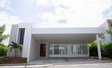 SE VENDEN CASAS DE PLAYA EN PARADISE POINT - CORONADO