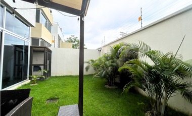 Casa semiamoblada en venta en Costa Sur. Panamá. 25-1909.