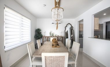Se Vende Casa en Arcadia, Costa Verde, La Chorrera