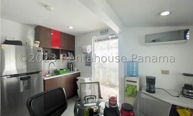Casa comercial dúplex en venta en Hato Pintado. Panamá. 24-2089.