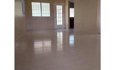 Se alquila casa en Villa Zaita