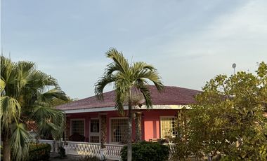 Se vende casa cerca de playas en San Carlos