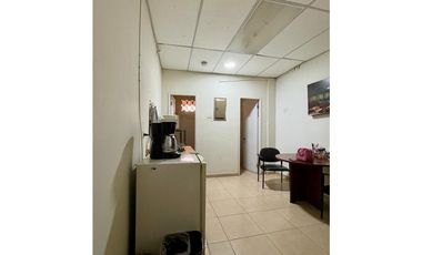 SE VENDE LOCAL COMERCIAL VIA ESPAÑA