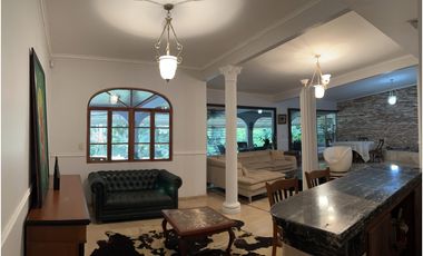 Venta de casa en  El Peñón, Las Cumbres