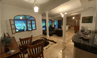 Venta de casa en  El Peñón, Las Cumbres