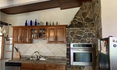 Venta de casa en  El Peñón, Las Cumbres