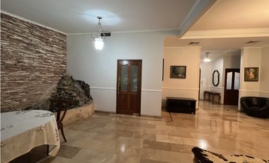 Venta de casa en  El Peñón, Las Cumbres