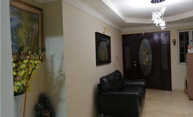 Venta de casa en Chanis El Romeral