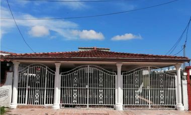 Venta de casa en Chanis El Romeral