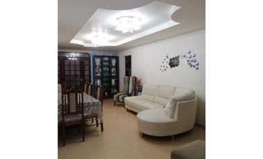Venta de casa en Chanis El Romeral