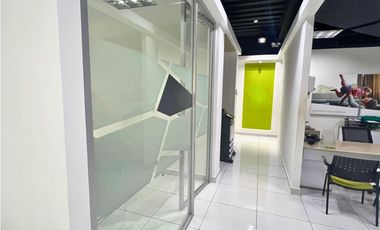 Edificio de 1600m2 en venta en Obarrio, Panamá. 25-6843.
