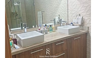 PLAYA ESCONDIDA FRENTE AL MAR.  SE VENDE APARTAMENTO AMOBLADO