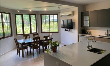 SE VENDE CASA EN LOS SENDEROS, CAMINO DE CRUCES
